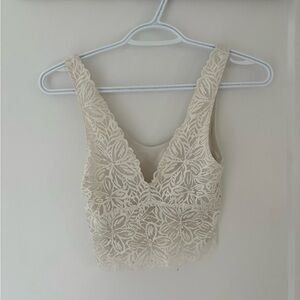 Aerie Soft White Lace Detail Top